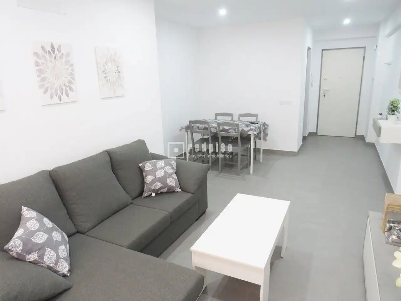 Sala d'estar de Pis de lloguer en Málaga amb Terrassa