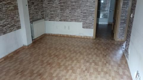 Foto 2 de Pis en venda a C/ Victorino Bayo, Villaverde Alto, Madrid