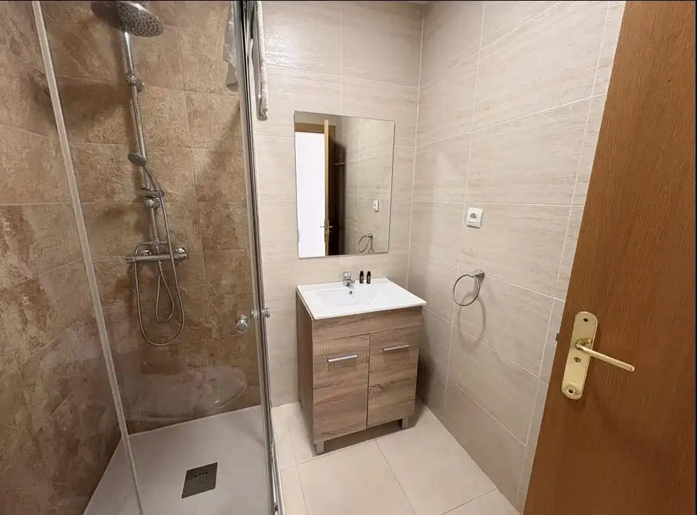 Baño de Ático en venta en Barbate con Aire acondicionado, Terraza y Piscina comunitaria