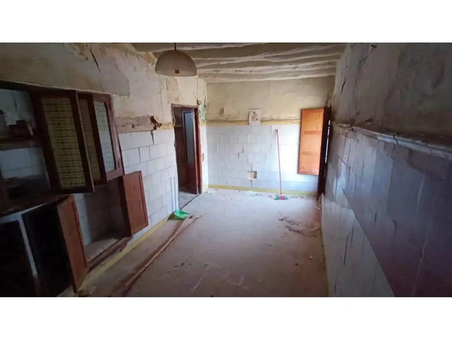 Casa o xalet en venda en Villar del Arzobispo amb Terrassa i Balcó