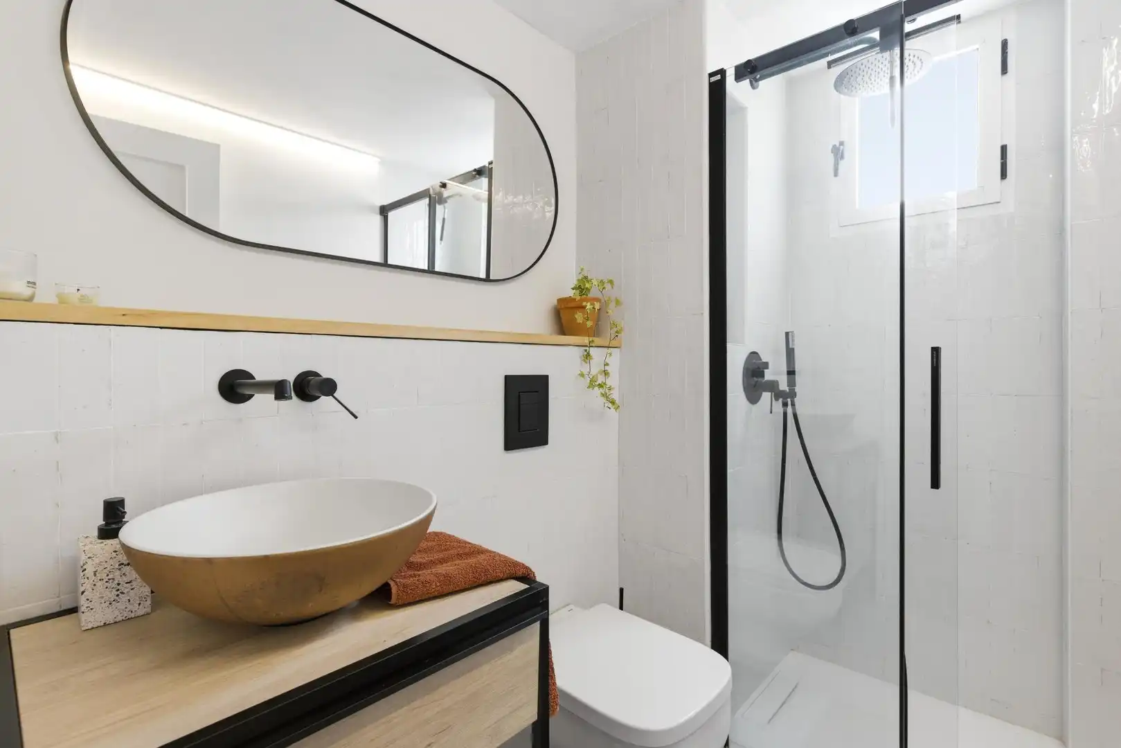 Baño de Piso en venta en Valencia con Aire acondicionado, Calefacción y Trastero