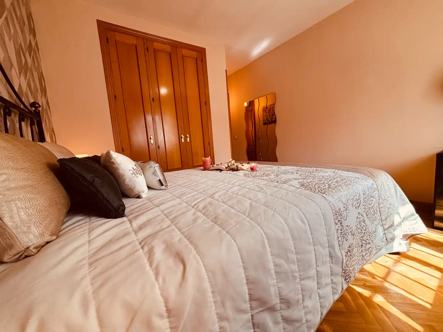 Habitación de Casa adosada en venta en Getafe con Aire acondicionado, Calefacción y Jardín privado