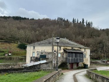 Casa en venda a Grandas de Salime - Puente del Infierno 15