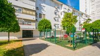 Exterior view of Flat for sale in  Sevilla Capital  with Air Conditioner, Private garden and Terrace