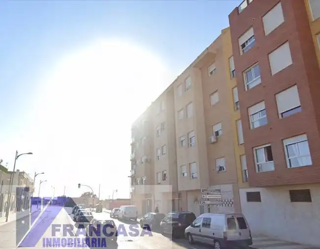 Vista exterior de Piso en venta en Roquetas de Mar
