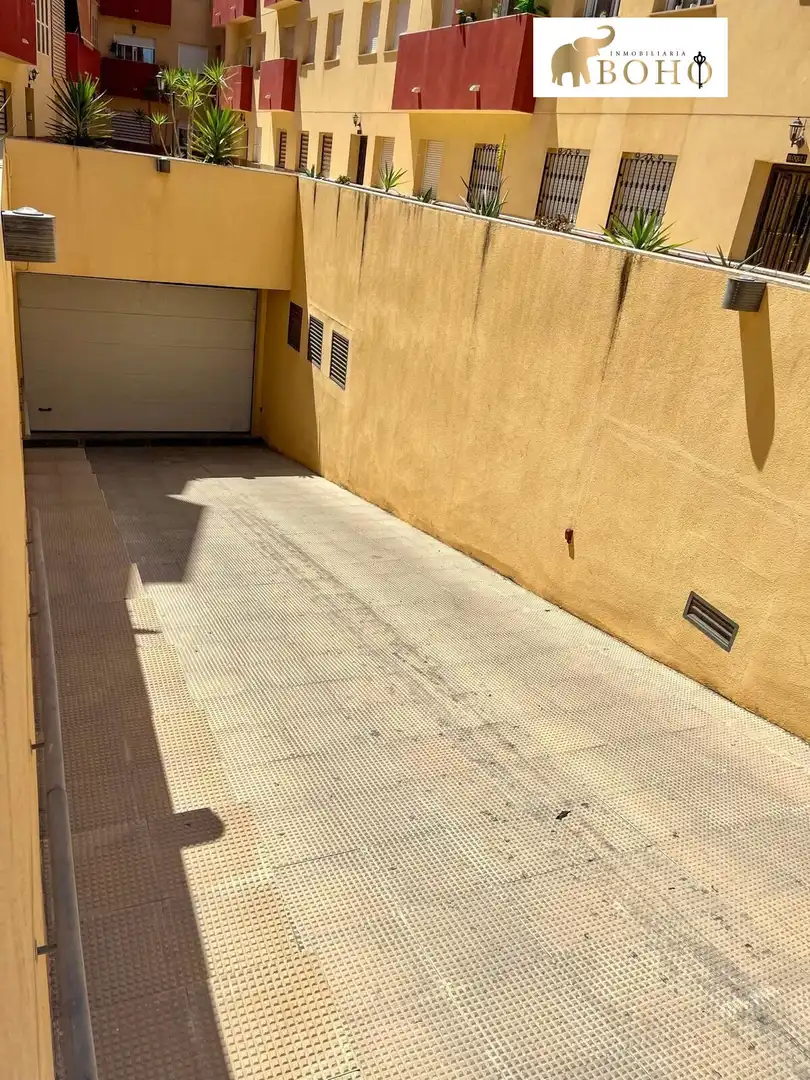 Flat with terrace to rent in Calle CATEDRATICO JOAQUIN RGUEZ 17, imagen 34