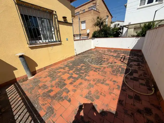 Terraza de Casa adosada en venta en Premià de Mar con Aire acondicionado, Calefacción y Jardín privado