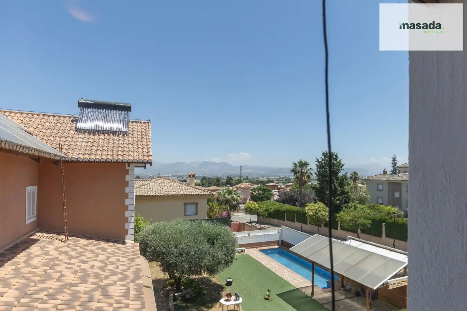 Vista exterior de Casa o chalet en venta en Vegas del Genil con Jardín privado, Piscina y Alarma