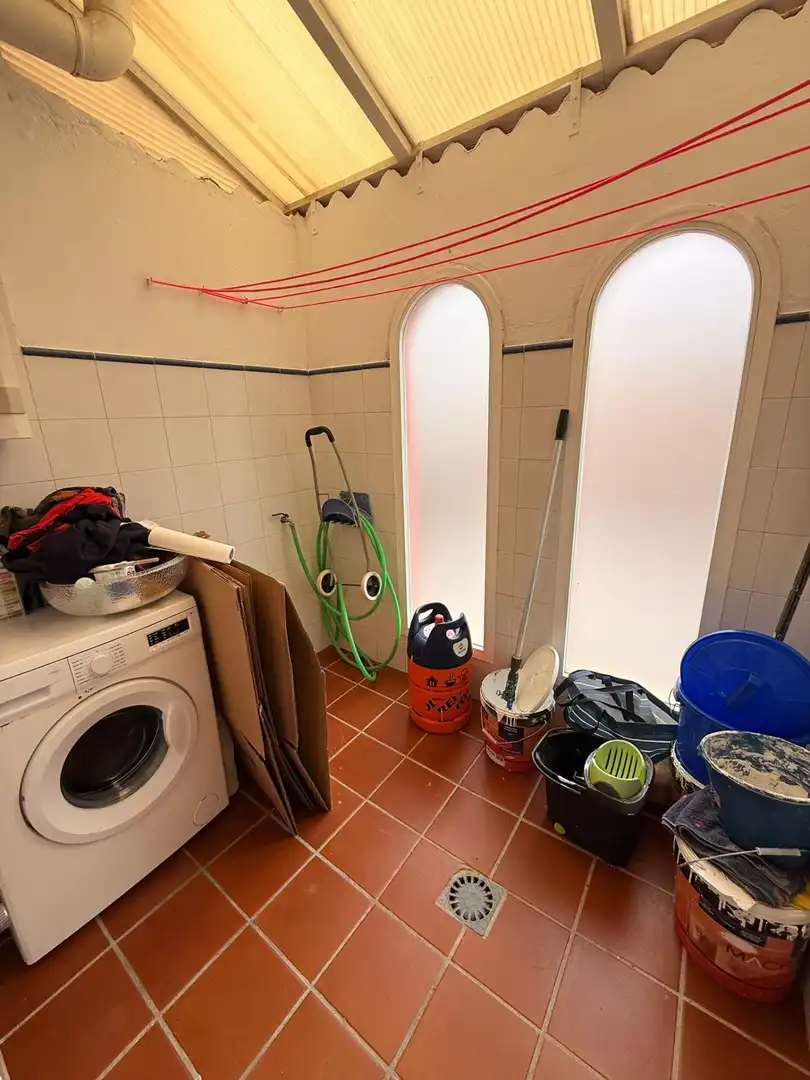 Bany de Casa o xalet en venda en Algeciras amb Balcó i Piscina comunitària