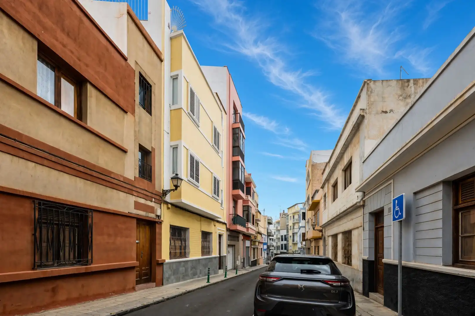 Vista exterior de Àtic en venda en Las Palmas de Gran Canaria amb Terrassa i Traster
