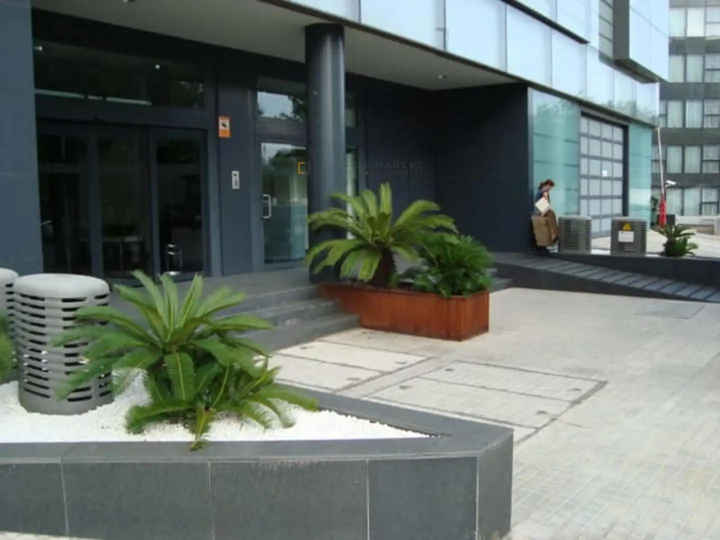Gebäude zur Miete in L'Hospitalet de Llobregat