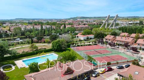 Foto 3 de Casa adosada en venda a Plaza Nuevo Mundo, 1, Las Villas - Valparaiso - El Peral, Valladolid