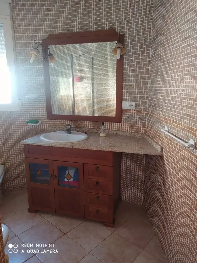 Baño de Casa o chalet en venta en El Real de Gandia con Aire acondicionado, Trastero y Piscina