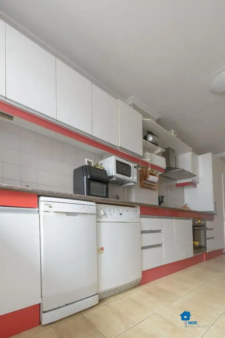 Cocina de Piso en venta en Escalante con Terraza y Amueblado