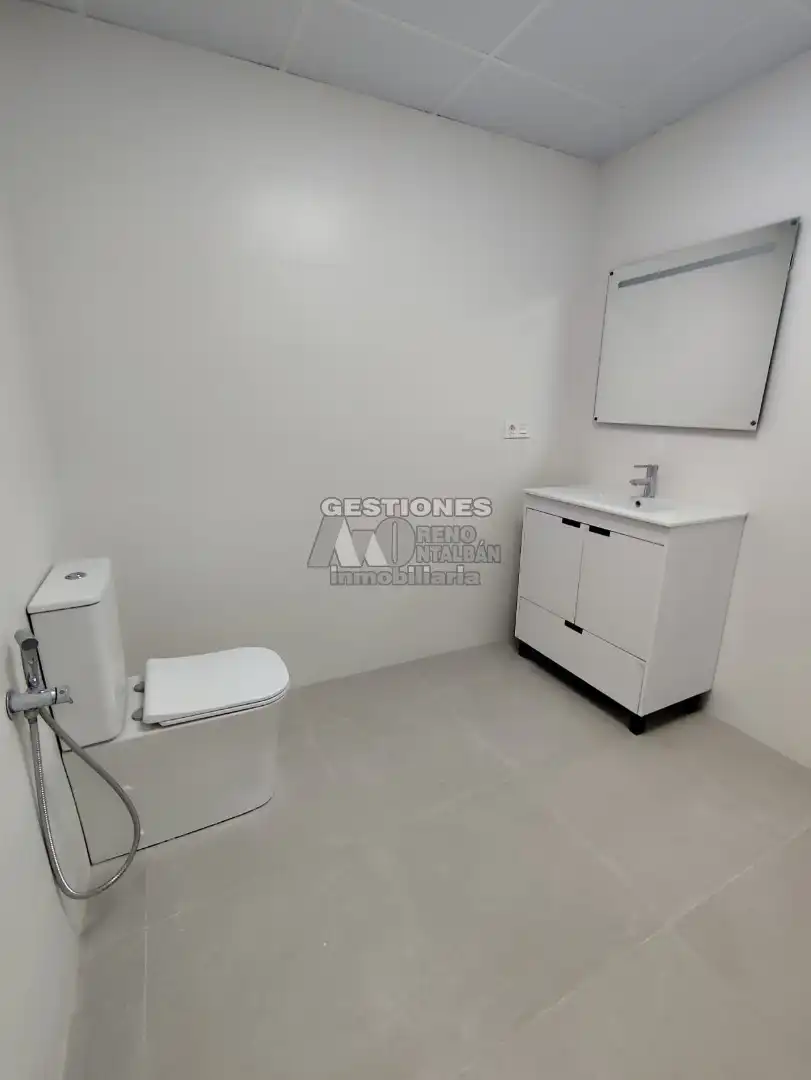 Local comercial de lloguer a Calle Cruz, imagen 8