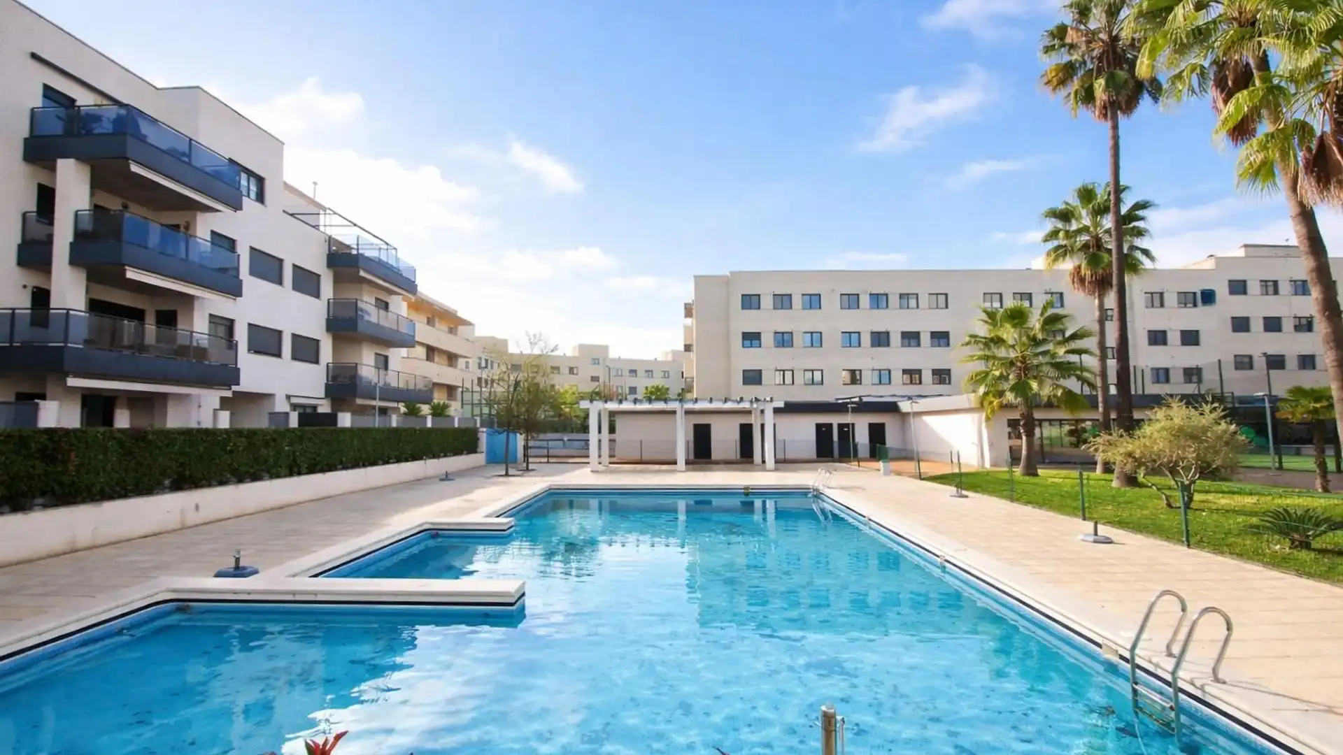 Piscina de Piso en venta en Cáceres Capital con Aire acondicionado, Calefacción y Terraza