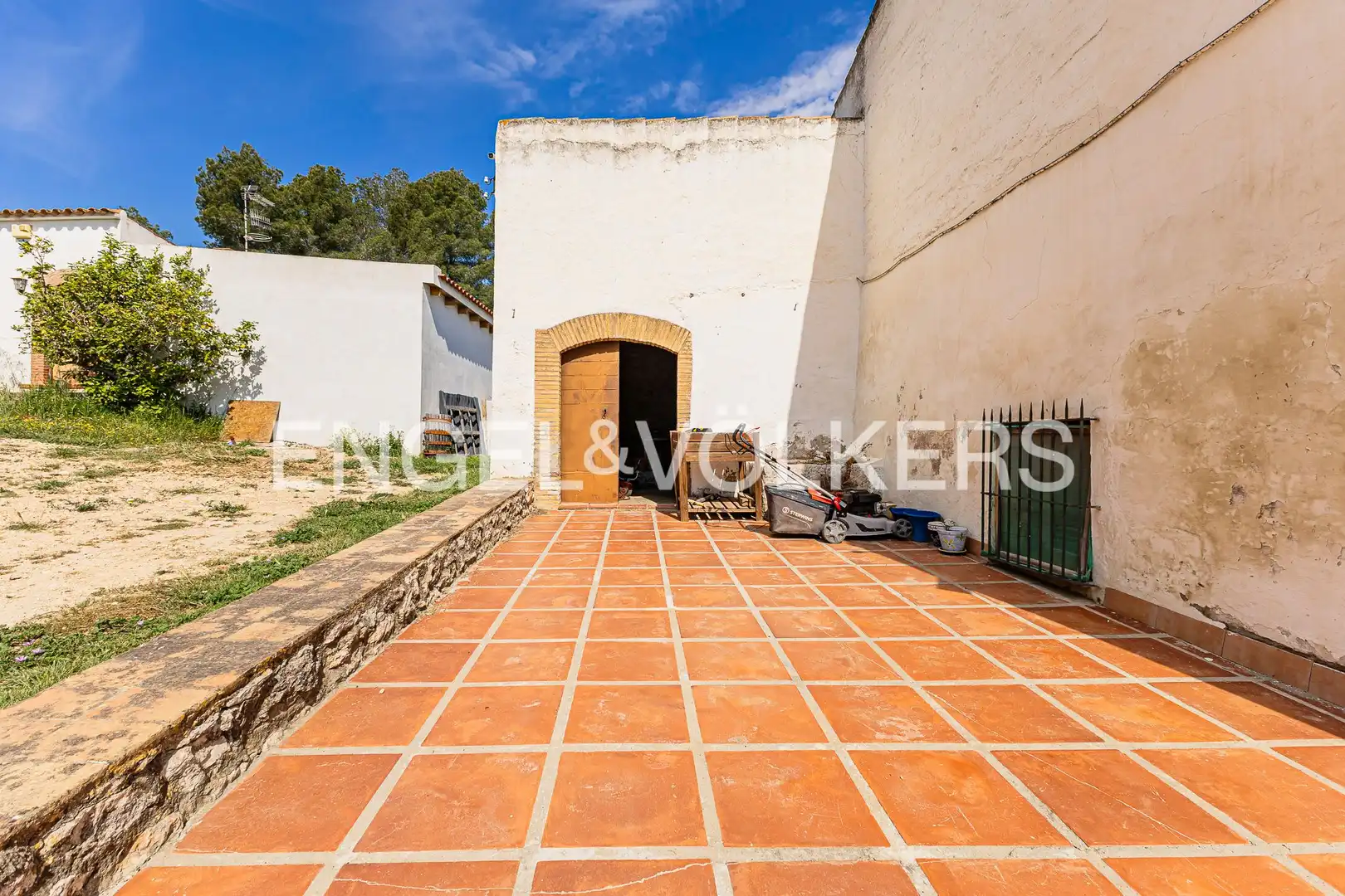 Vista exterior de Casa o chalet en venta en Sant Pere de Ribes con Aire acondicionado, Calefacción y Jardín privado