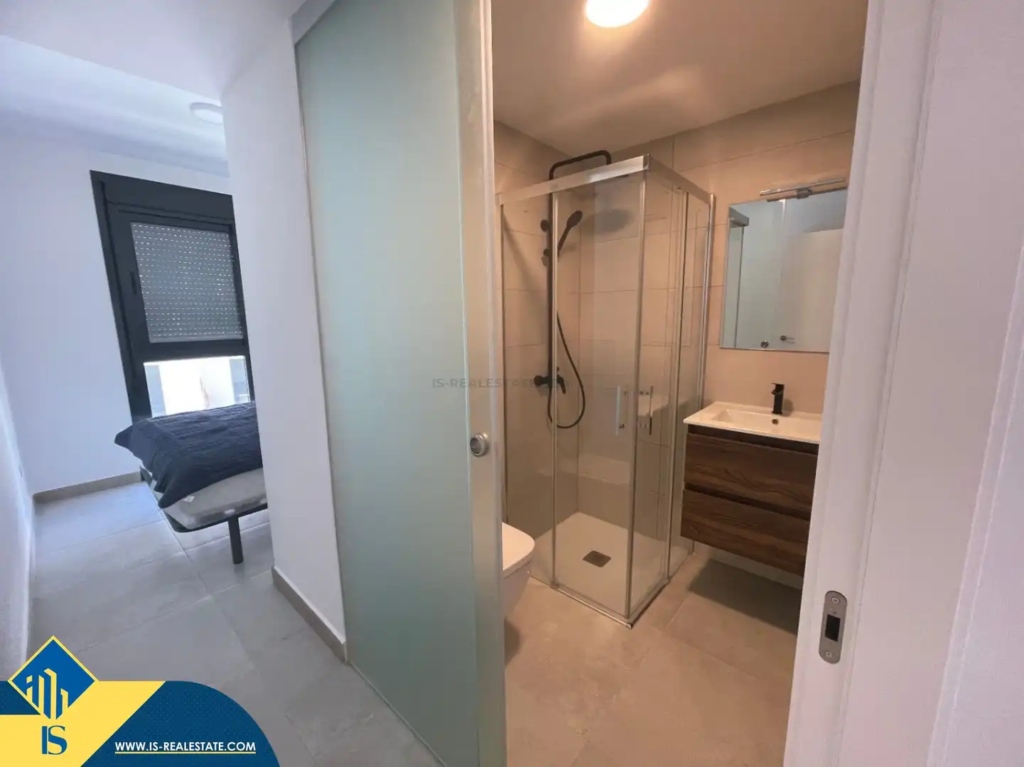 Bathroom of Flat for sale in Orihuela  with Terrace, Furnished and Oven