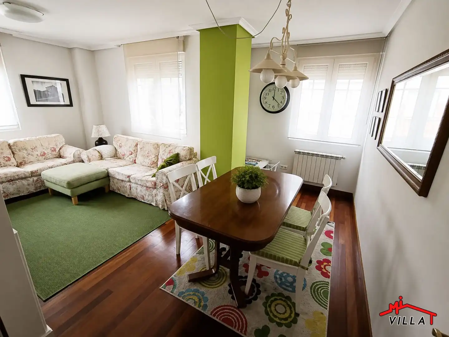 Sala de estar de Piso en venta en Bárcena de Cicero con Calefacción, Trastero y Amueblado