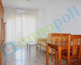 Dormitori de Apartament de lloguer en Badajoz Capital amb Aire condicionat i Balcó