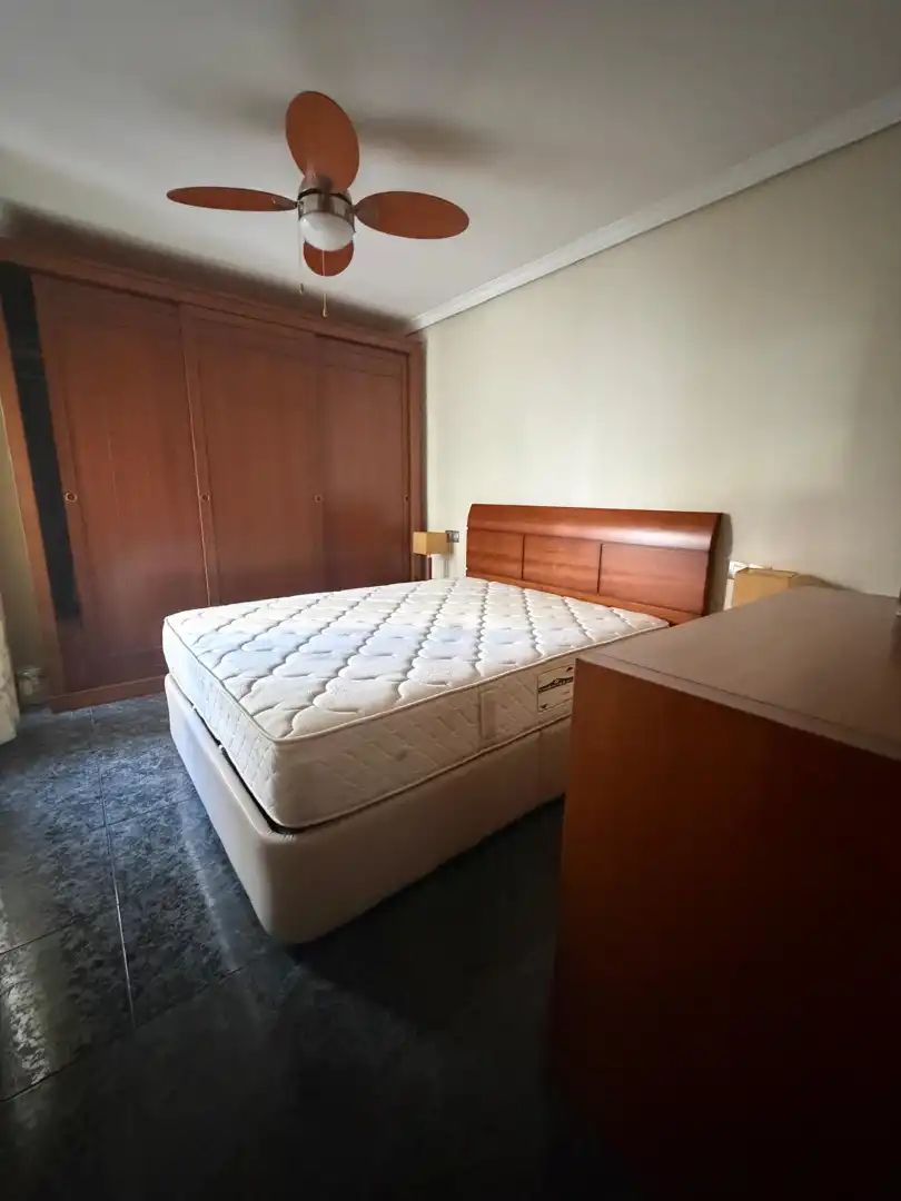Bedroom of Flat for sale in Jaén  with Air Conditioner, Furnished and Balcony