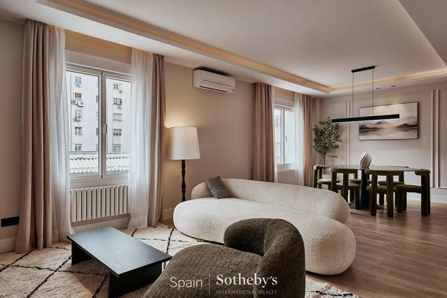 Apartamento en Venta en Calle de Ibiza en Ibiza de Madrid