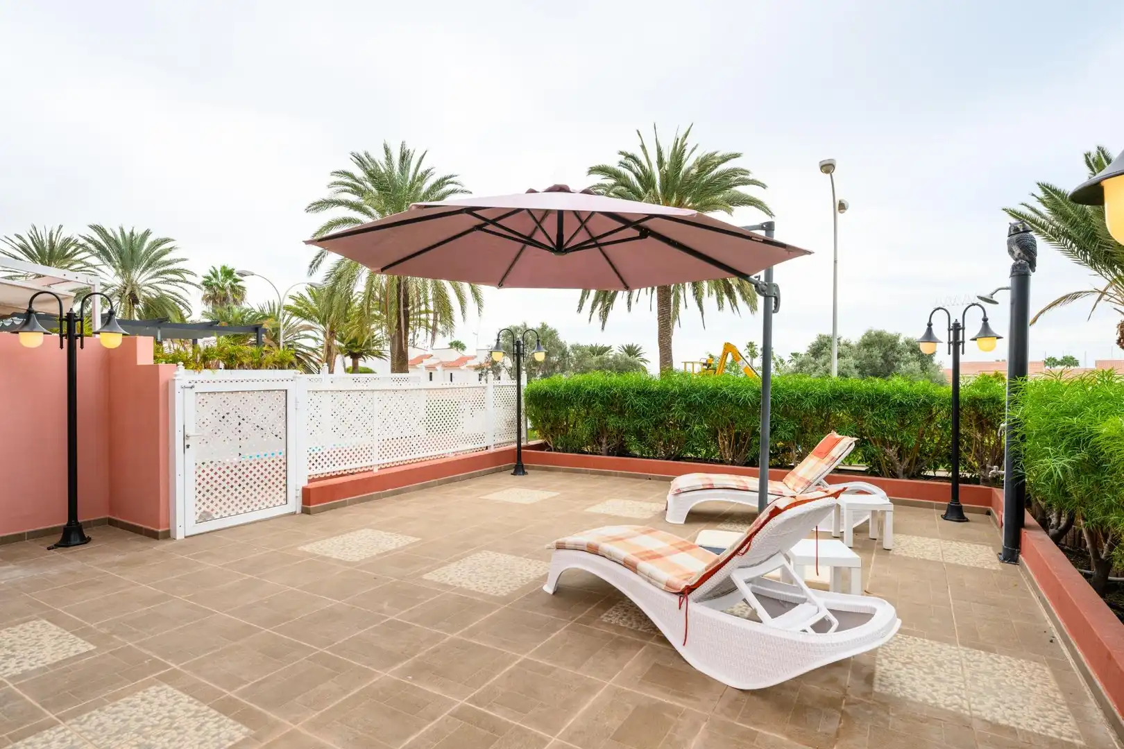 Terrasse von Einfamilien-Reihenhaus zur Miete in San Bartolomé de Tirajana mit Klimaanlage, Privatgarten und Terrasse