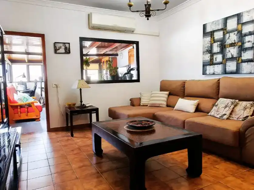 Sala de estar de Piso en venta en Arrecife con Aire acondicionado y Amueblado