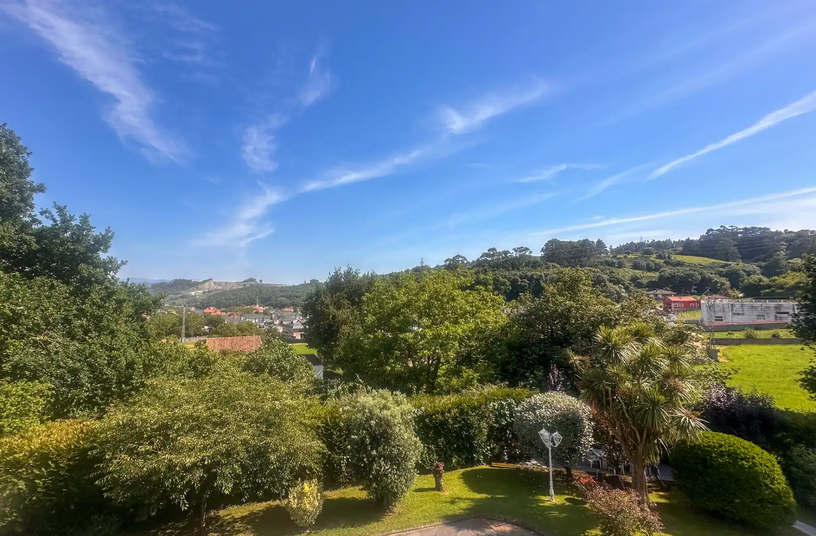 Vista exterior de Casa o chalet en venta en Camargo con Calefacción, Jardín privado y Terraza