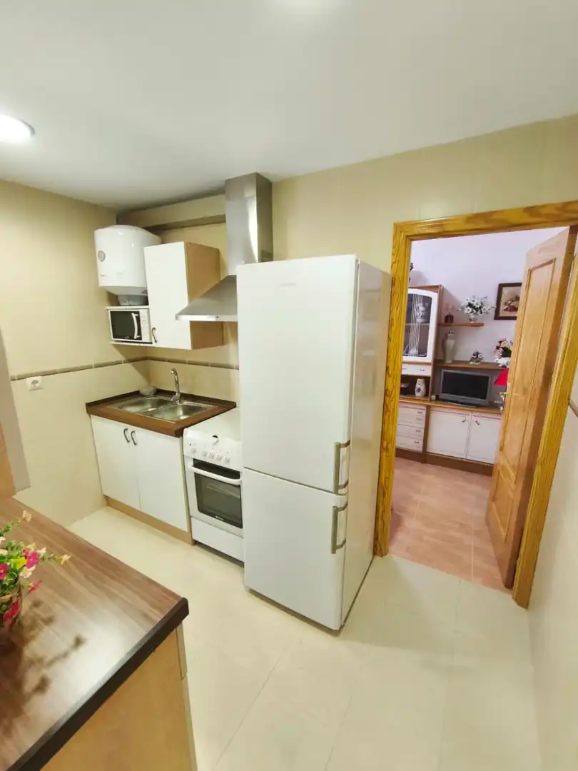 Cocina de Piso en venta en Ciudad Real con Calefacción y Trastero