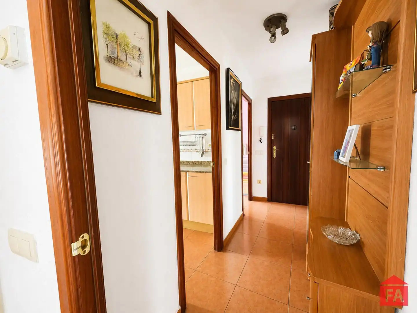Wohnung zum Verkauf in El Vendrell mit Klimaanlage, Heizung und Terrasse