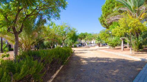 Foto 3 de Residencial en venta en N/a, Brenes, Sevilla
