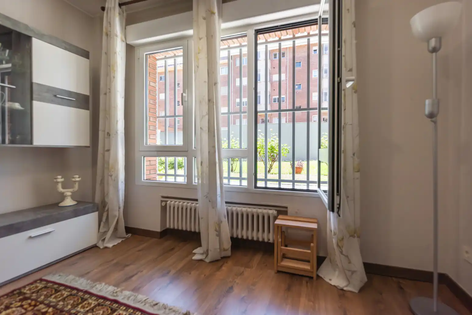 Bedroom of Flat for rent in Oviedo   with Heating, Parquet flooring and Terrace