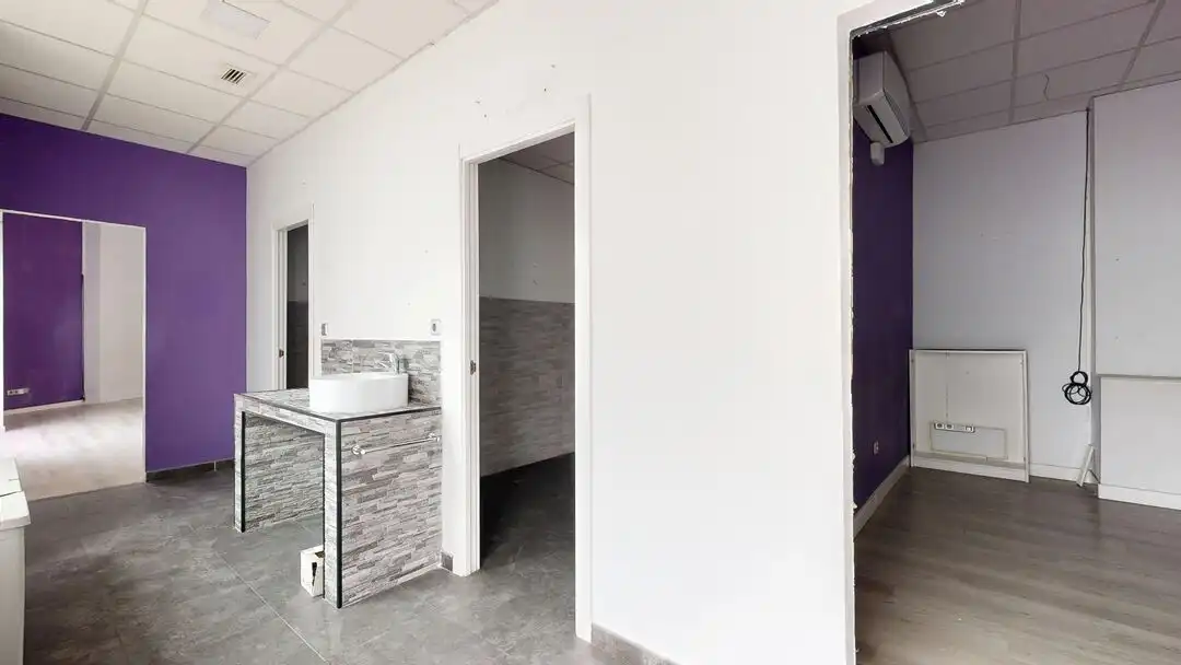 Commercial properties for rent in Madrid  with Air Conditioner