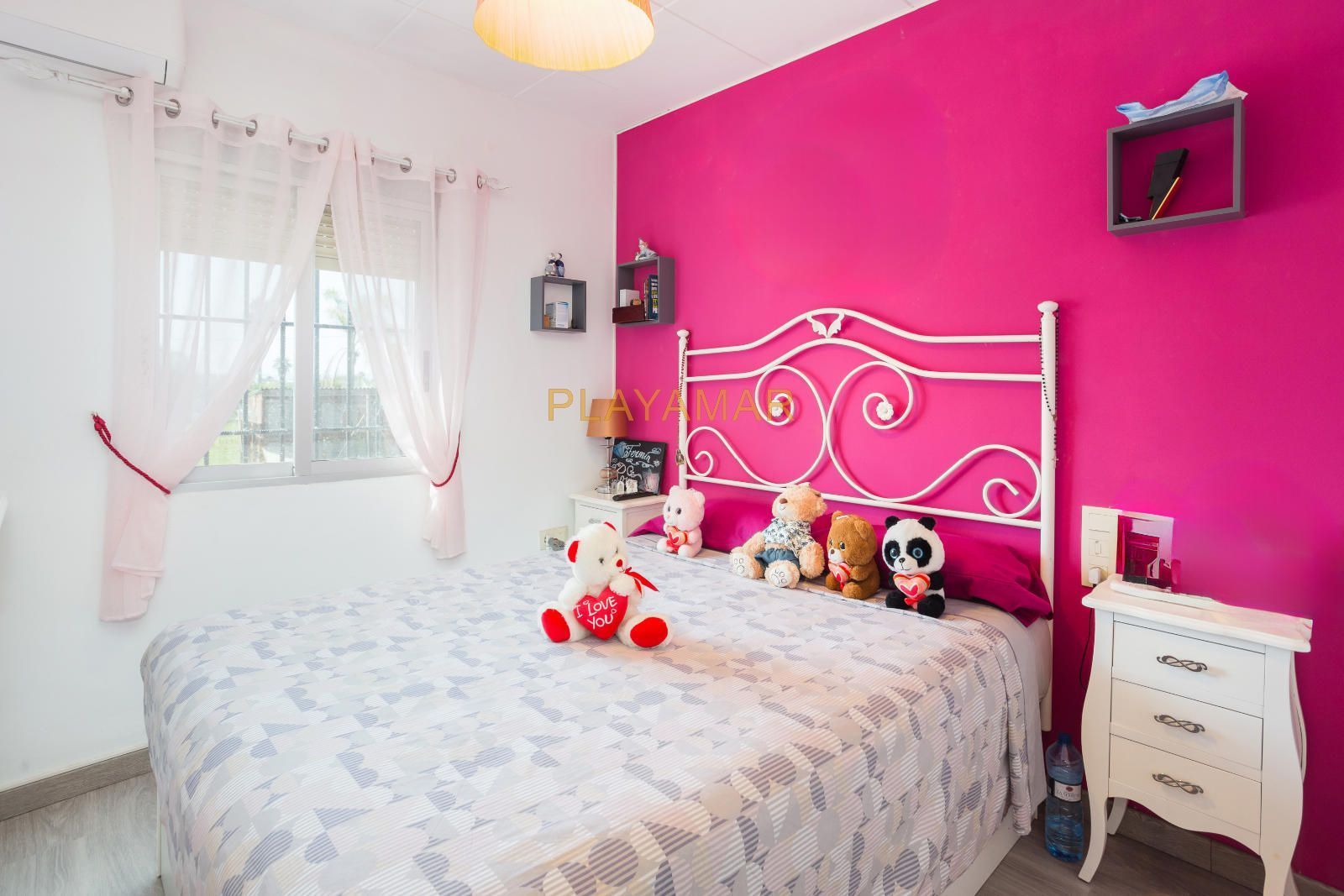 Bedroom of House or chalet for sale in Cullera  with Air Conditioner, Heating and Terrace