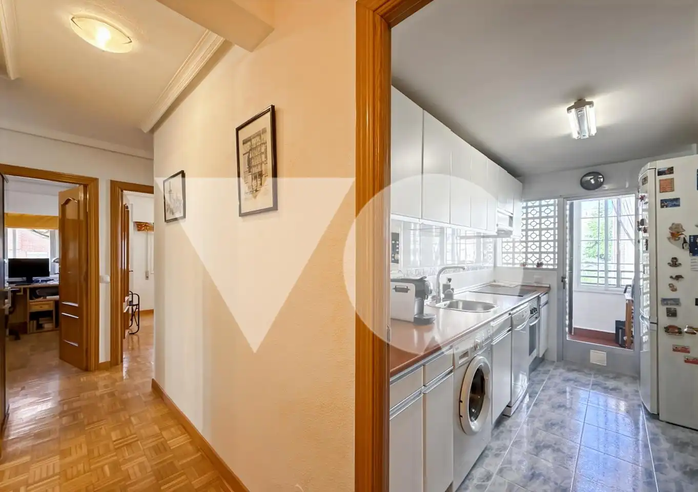 Cuina de Pis en venda en Madrid amb Calefacció, Parquet i Terrassa