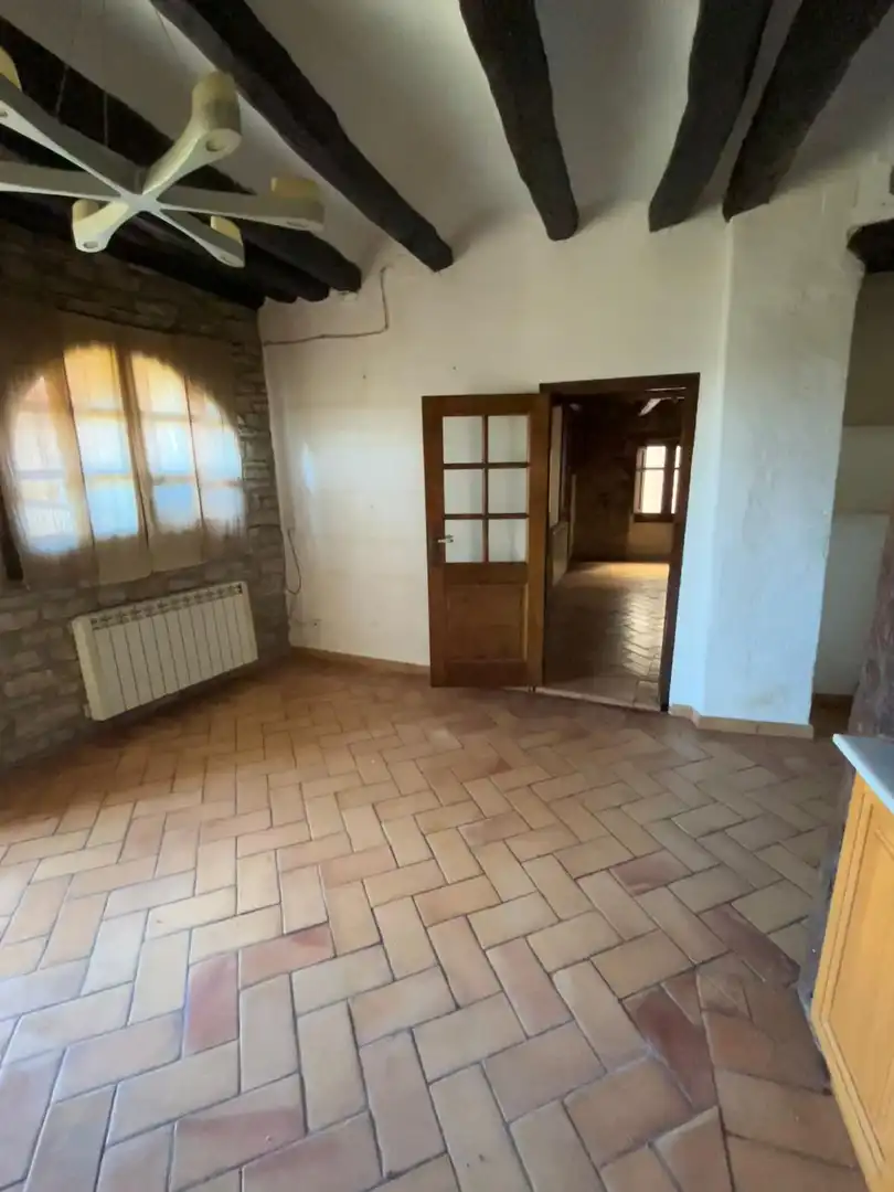 Finca rústica en venta en Sant Guim de Freixenet con Calefacción, Horno y TV