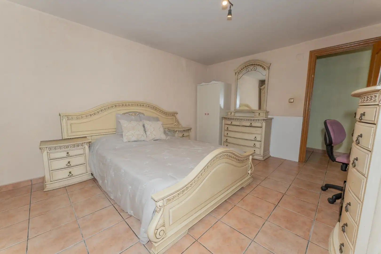 Bedroom of Flat for sale in Elche / Elx  with Air Conditioner, Furnished and Balcony