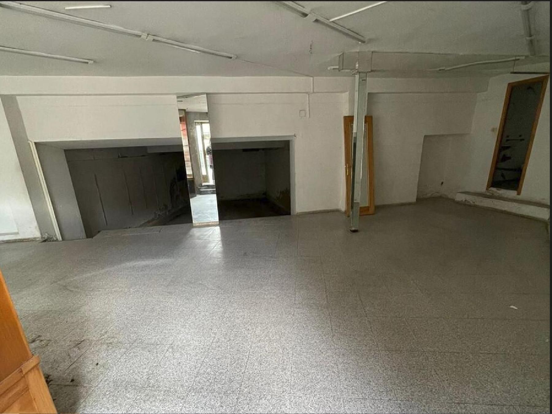 Premises for sale in O Barco de Valdeorras  