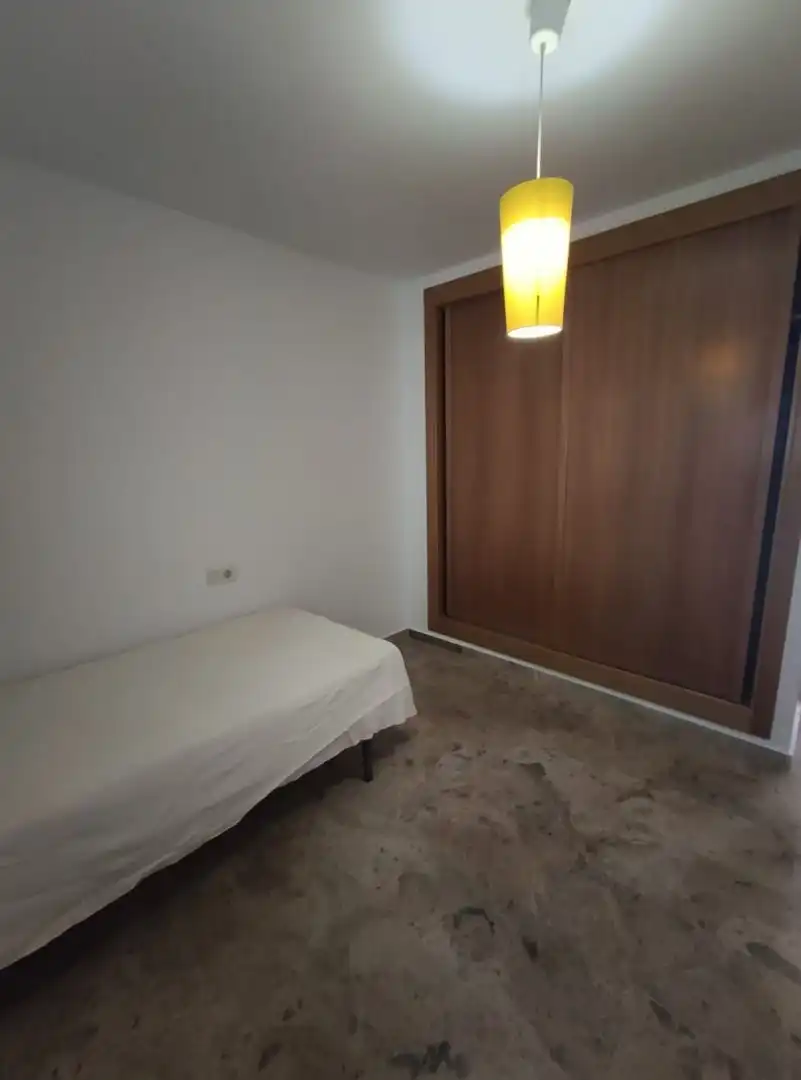 Schlafzimmer von Wohnung zur Miete in Málaga mit Klimaanlage, Terrasse und Abstellraum