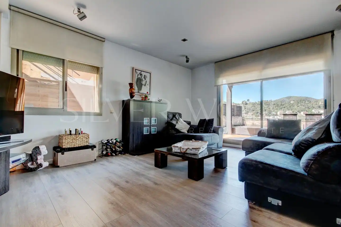 Sala de estar de Casa o chalet en venta en Vallirana con Aire acondicionado, Calefacción y Jardín privado