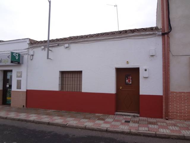 Casa-chalet en Venta en C/ Real en Cabezarados