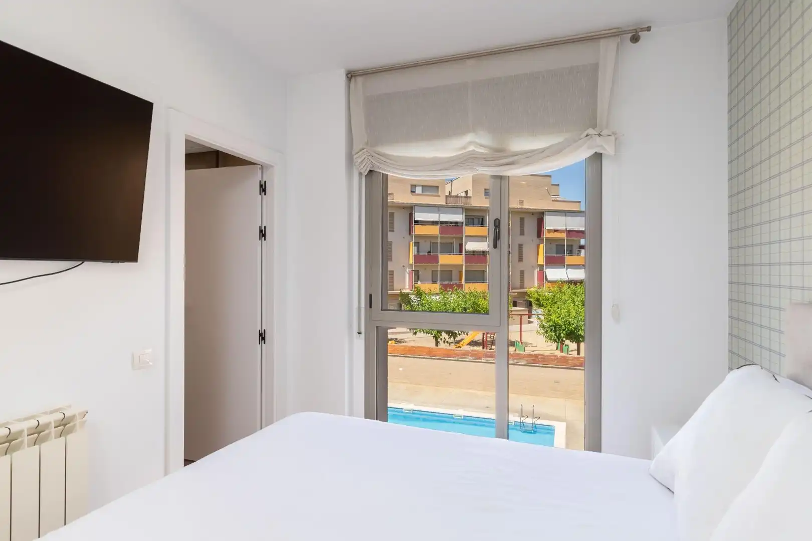 Habitación de Piso en venta en Terrassa con Calefacción y Piscina comunitaria