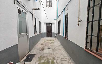 Exterior view of Flat for sale in  Madrid Capital  with Heating