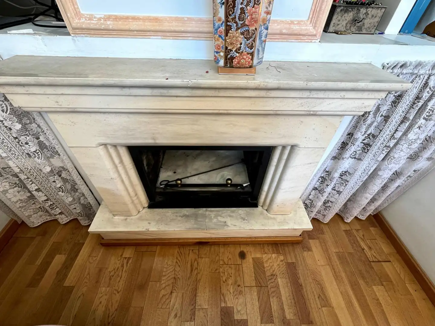 Sala de estar de Casa adosada en venta en San Andrés del Rabanedo con Calefacción, Jardín privado y Parquet