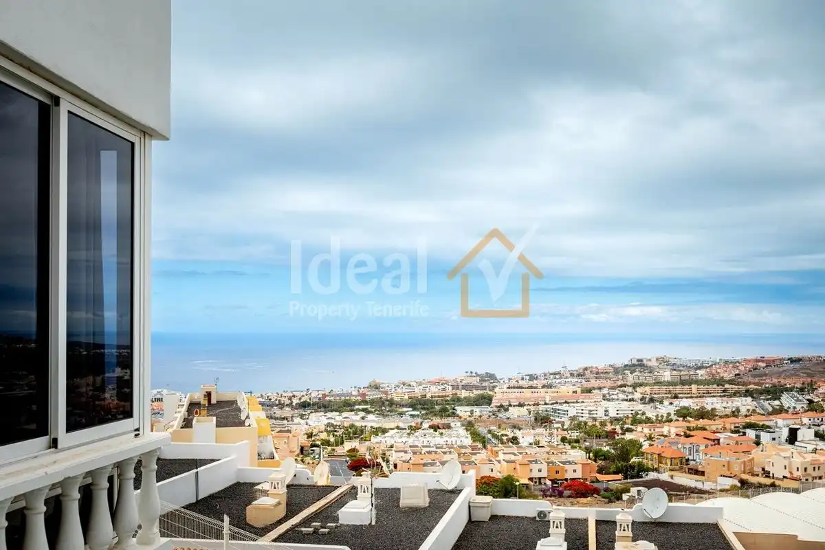 Apartment with pool for sale in Costa Adeje, imagen 12