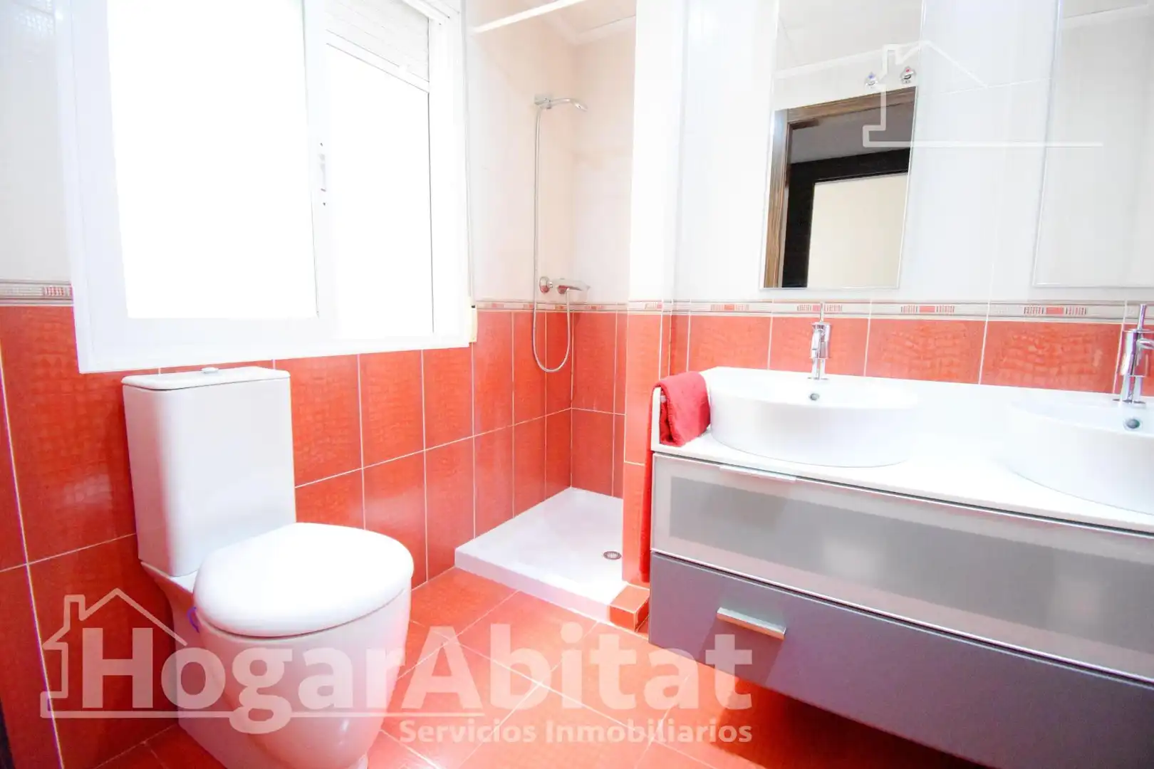 Dormitori de Pis en venda en L'Alqueria de la Comtessa amb Moblat i Jacuzzi