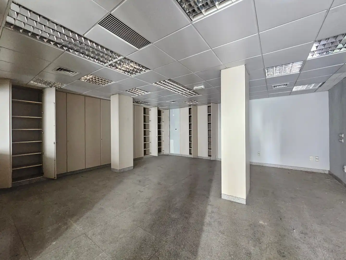 Commercial properties for sale in Alhendín