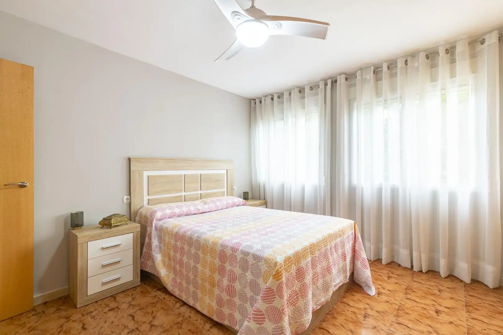 Dormitori de Casa adosada en venda en Sagunto / Sagunt