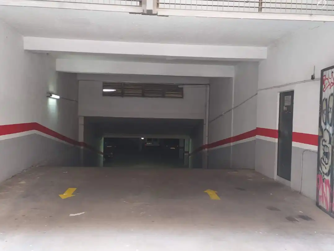 Aparcament de Garatge de lloguer en Valladolid